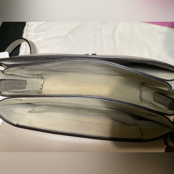 Chloe gray Faye bag 🩶 - Picture 9 of 15